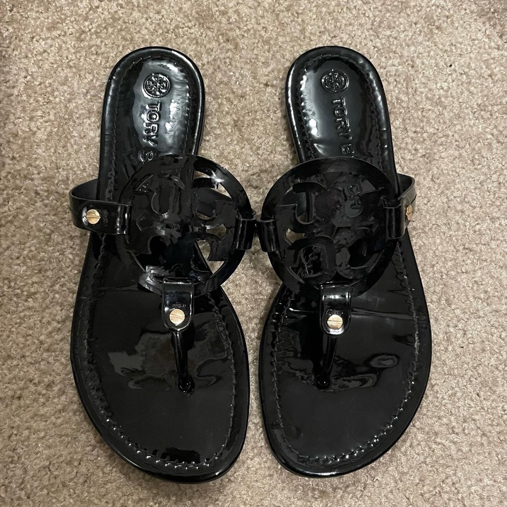 EUC Tory Burch Miller Patent Sandals SIZE 9